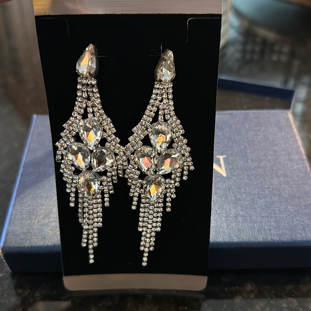 Earrings, dangle earrings by CHRAN! Rhinestone and silver! NWT! - Picture 3 of 3
